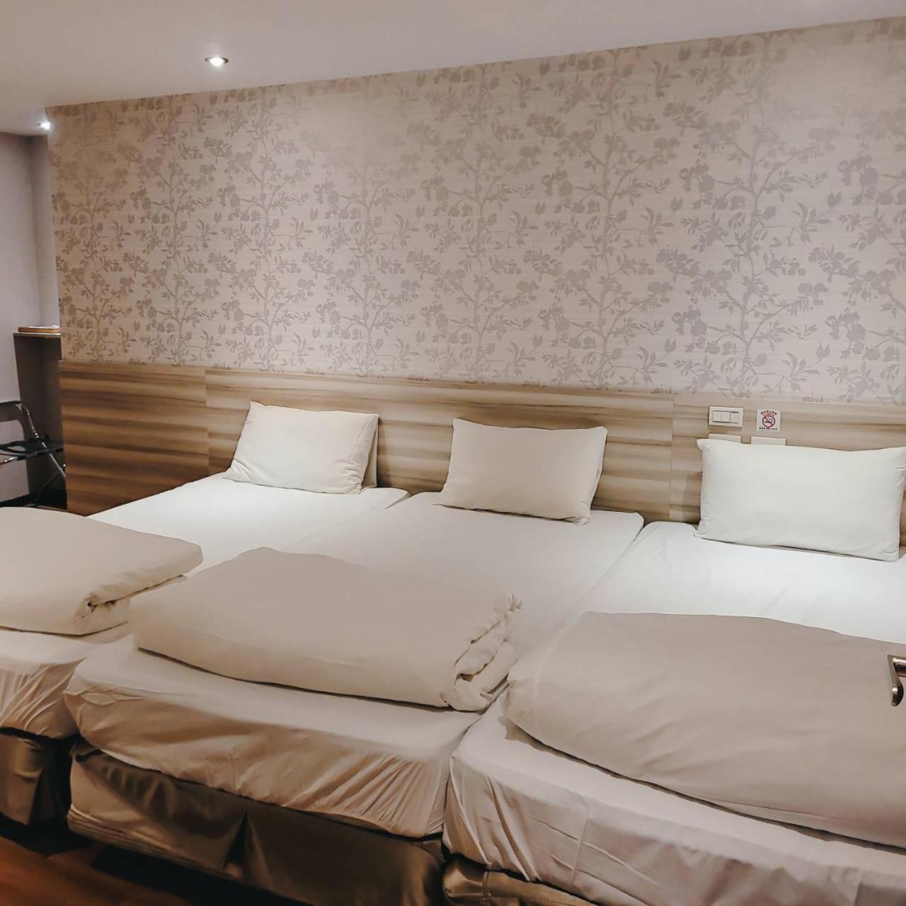Smile Comma Bed & Breakfast Taipei Exterior photo