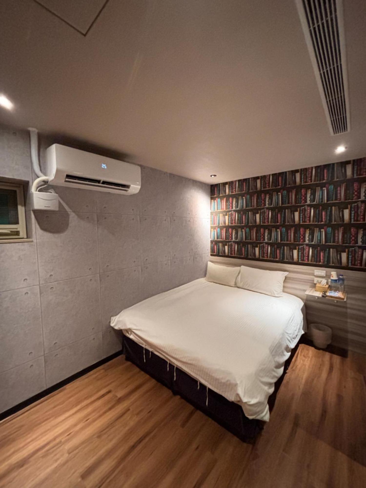 Smile Comma Bed & Breakfast Taipei Exterior photo