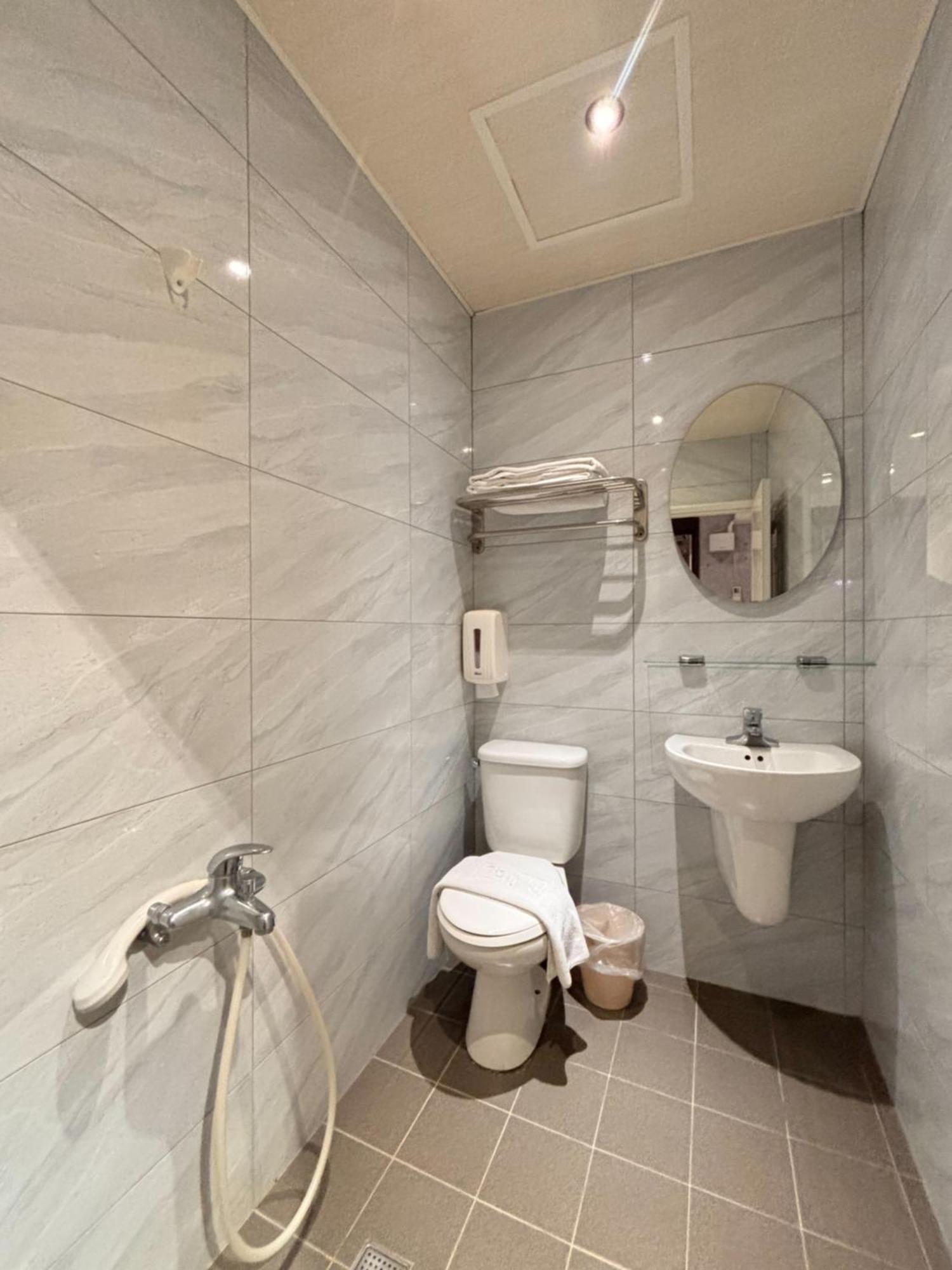 Smile Comma Bed & Breakfast Taipei Exterior photo